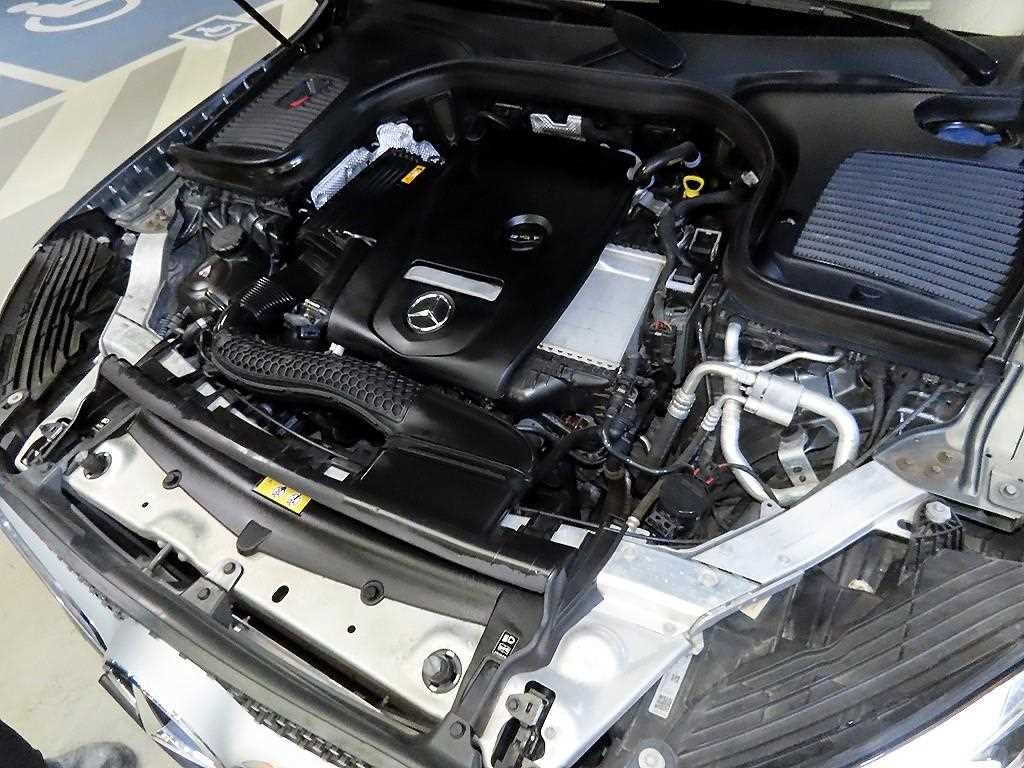 벤츠 GLC 클래스 GLC클래스 X253 GLC 300 4MATIC AMG LINE 이미지 19
