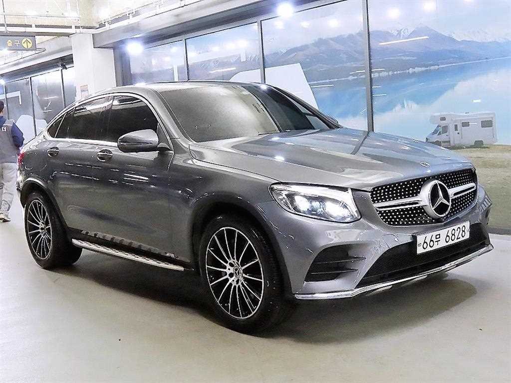 벤츠 GLC 클래스 GLC클래스 X253 GLC 300 4MATIC AMG LINE 이미지 2