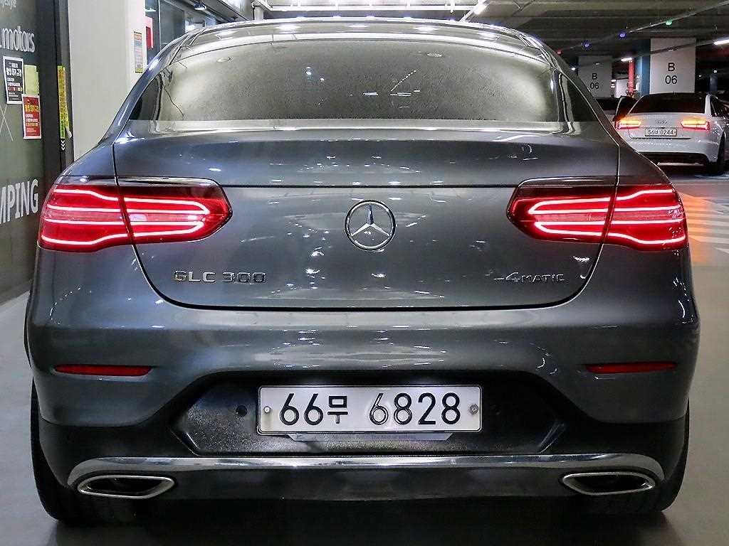 벤츠 GLC 클래스 GLC클래스 X253 GLC 300 4MATIC AMG LINE 이미지 5