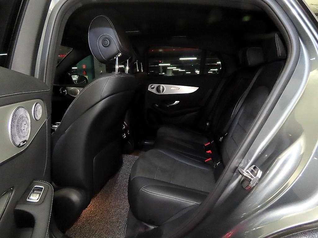 벤츠 GLC 클래스 GLC클래스 X253 GLC 300 4MATIC AMG LINE 이미지 7