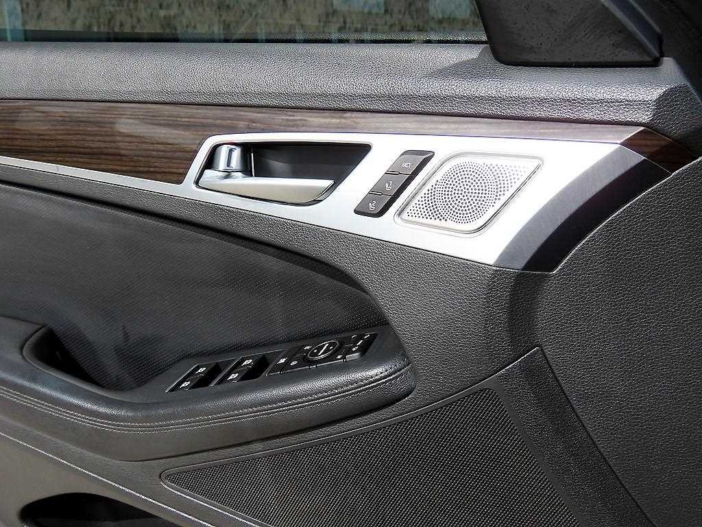 제네시스 G80 2.2D AWD 프리미엄 럭셔리 이미지 12