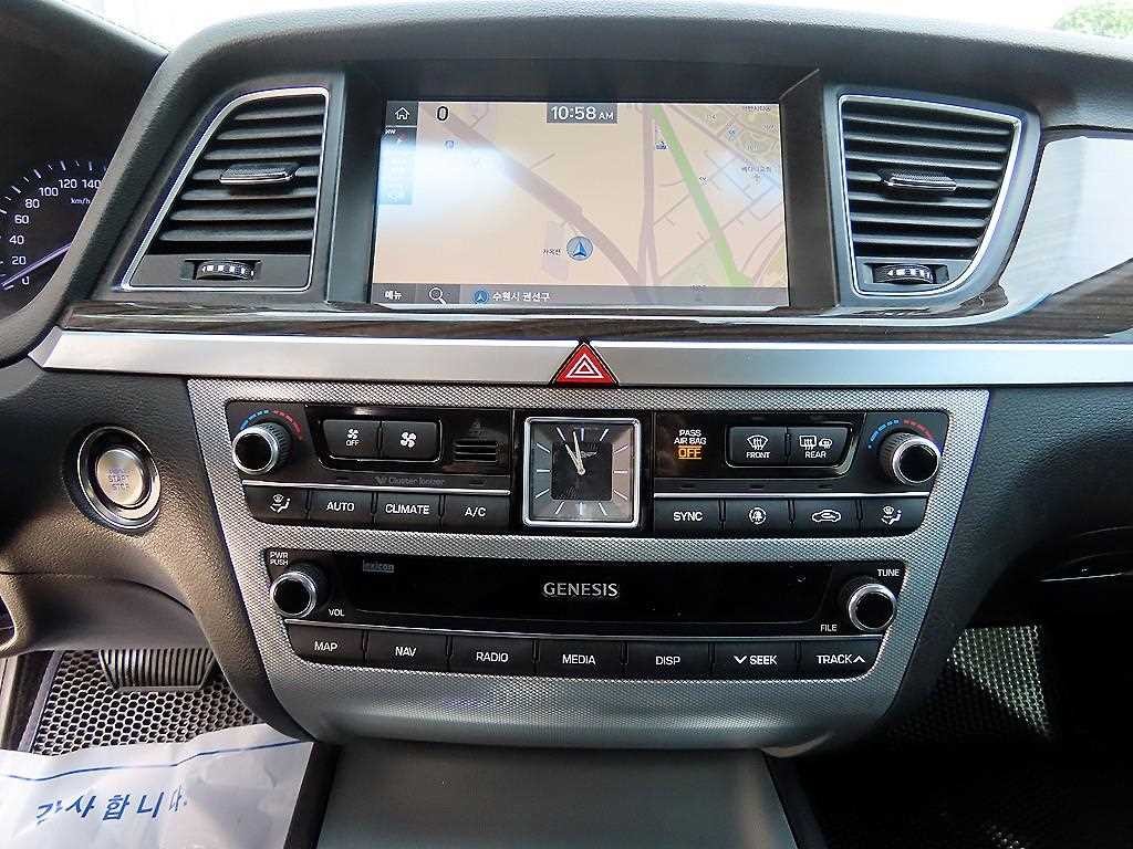 제네시스 G80 2.2D AWD 프리미엄 럭셔리 이미지 14