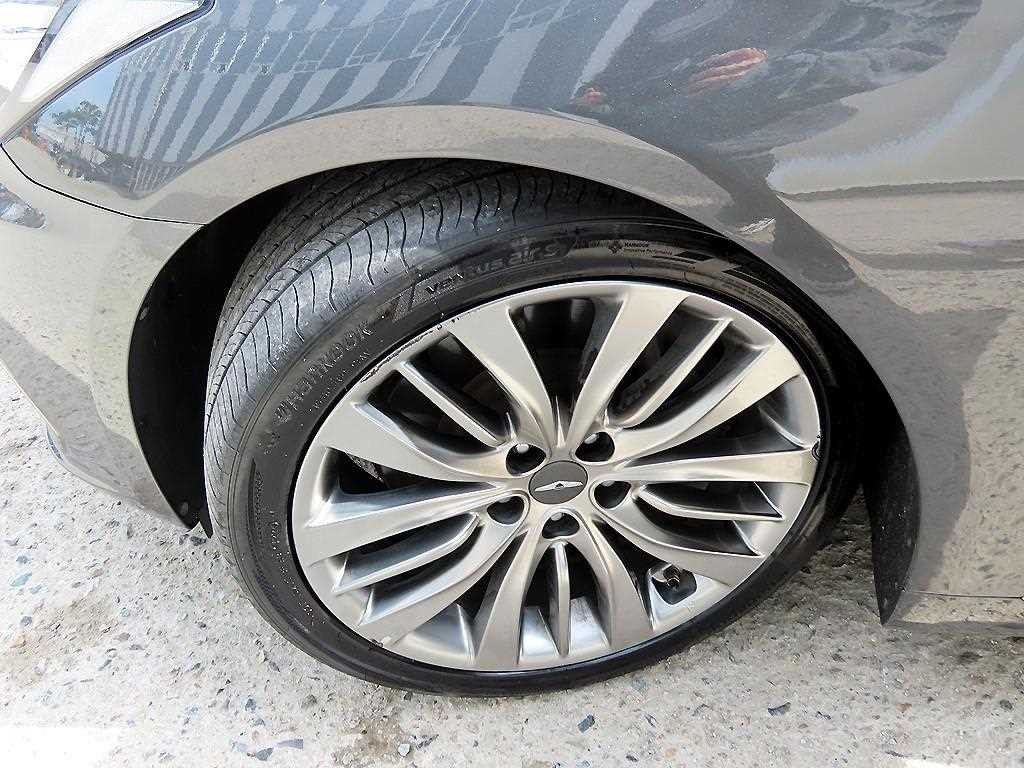제네시스 G80 2.2D AWD 프리미엄 럭셔리 이미지 20