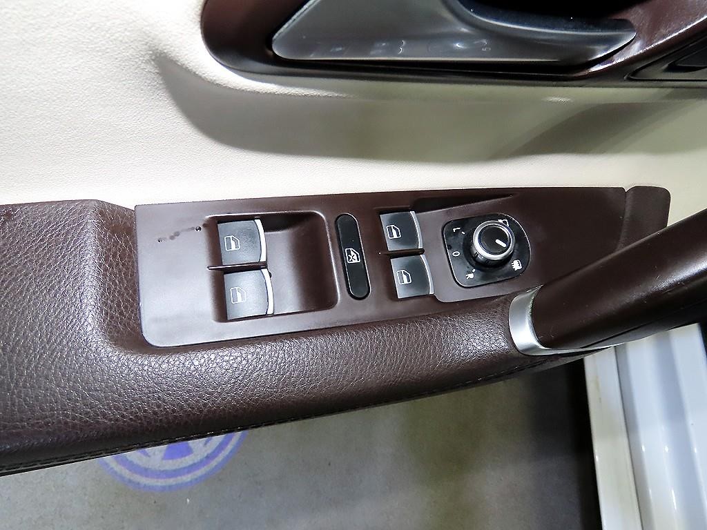 폭스바겐 CC 뉴 CC 2.0 TDI 블루모션 4모션 이미지 13