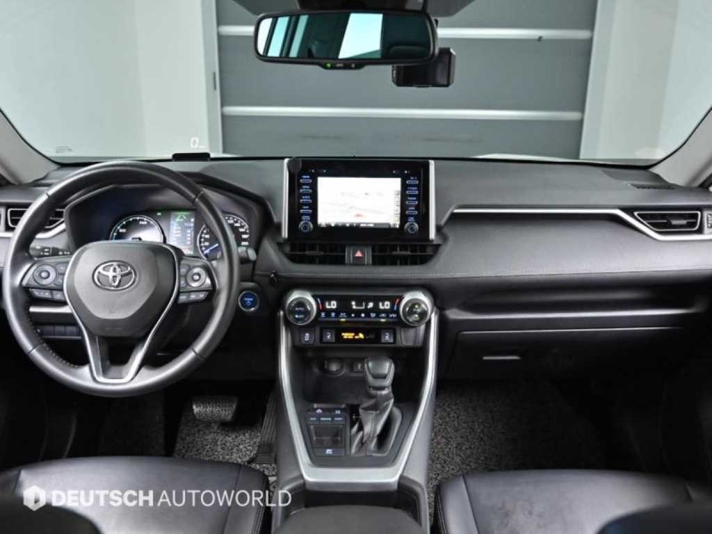 토요타 라브4 RAV4(5세대) 2.5 2WD 하이브리드 이미지 7