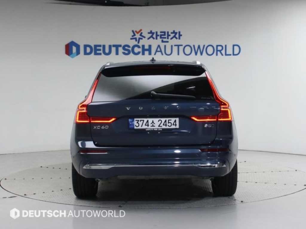 볼보 XC60 XC60(2세대) B5 AWD 얼티메이트 브라이트 이미지 4