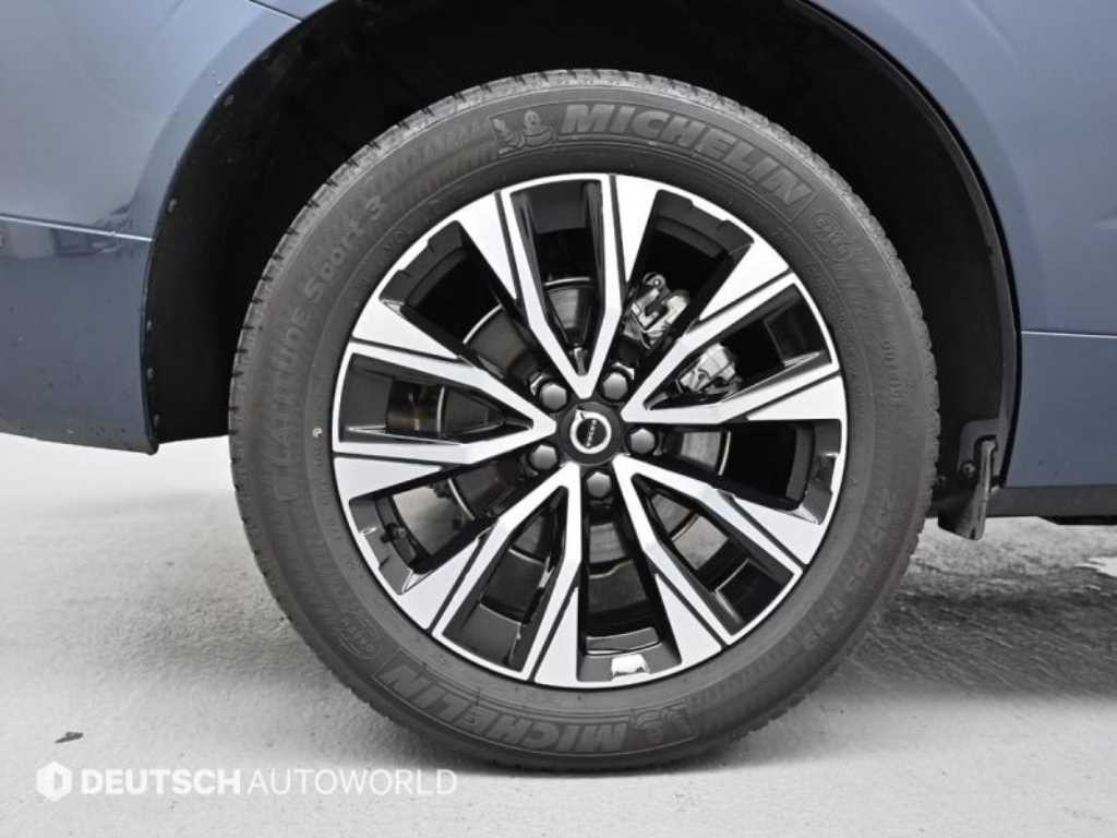 볼보 XC60 XC60(2세대) B5 AWD 얼티메이트 브라이트 이미지 5