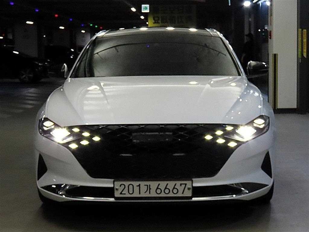 현대 그랜저 더 뉴 그랜저 IG 2.5 프리미엄 초이스 이미지 2