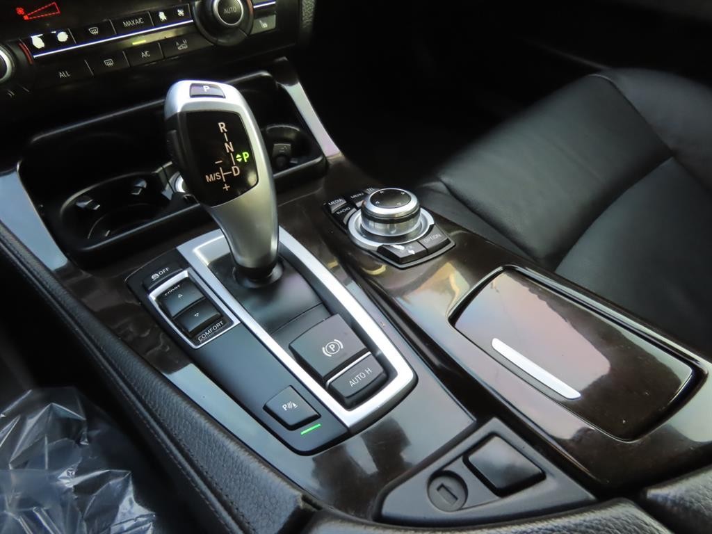 BMW 5시리즈 5시리즈 (F10) 520d 이미지 15