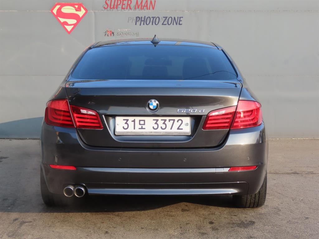 BMW 5시리즈 5시리즈 (F10) 520d 이미지 4
