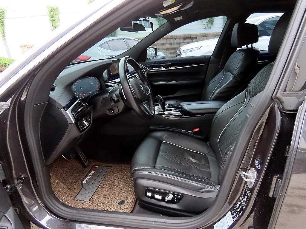 BMW 그란투리스모 6시리즈 GT (G32) 620d xDrive M 스포츠 이미지 5