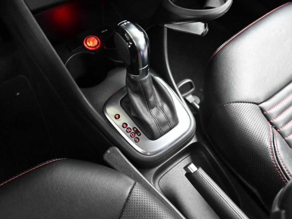 폭스바겐 폴로 1.6 TDI R-LINE 이미지 10