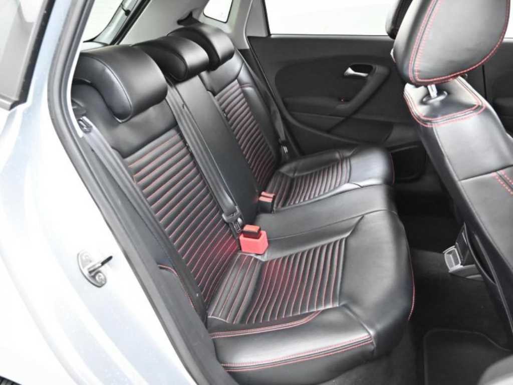 폭스바겐 폴로 1.6 TDI R-LINE 이미지 13