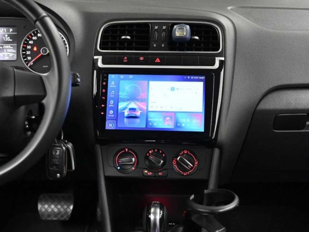 폭스바겐 폴로 1.6 TDI R-LINE 이미지 15