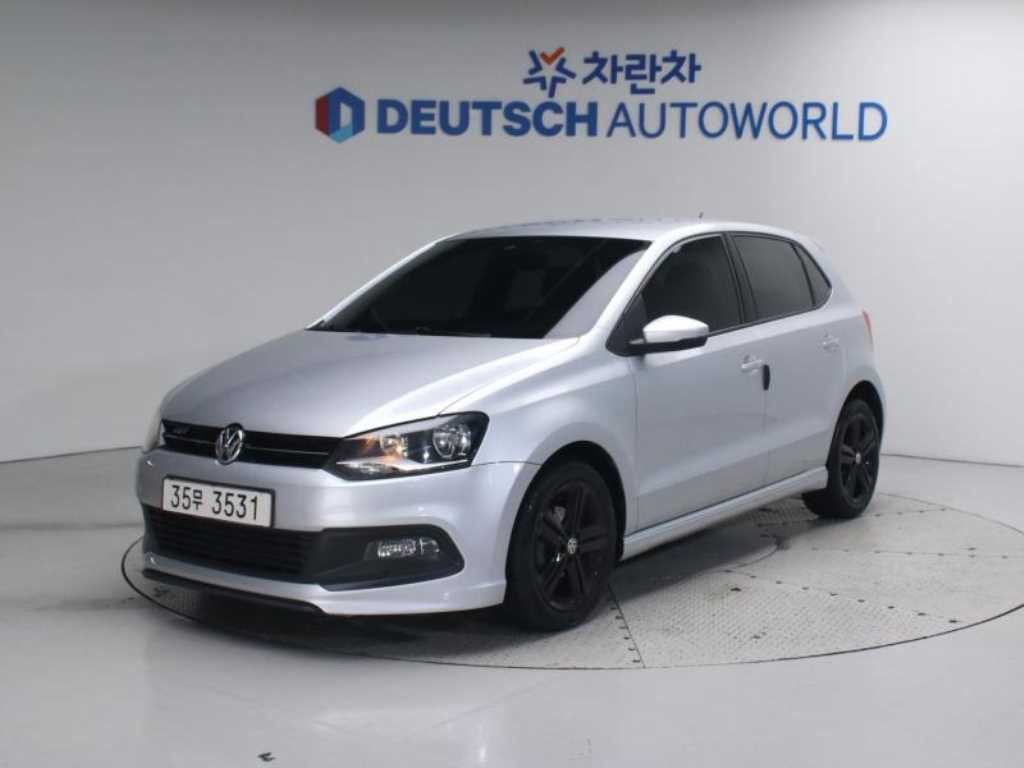 폭스바겐 폴로 1.6 TDI R-LINE 이미지 2