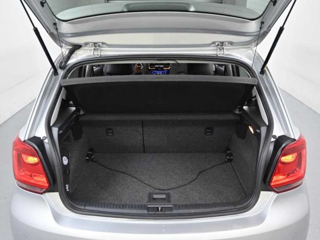 폭스바겐 폴로 1.6 TDI R-LINE 이미지 20