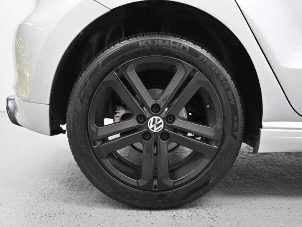 폭스바겐 폴로 1.6 TDI R-LINE 이미지 6