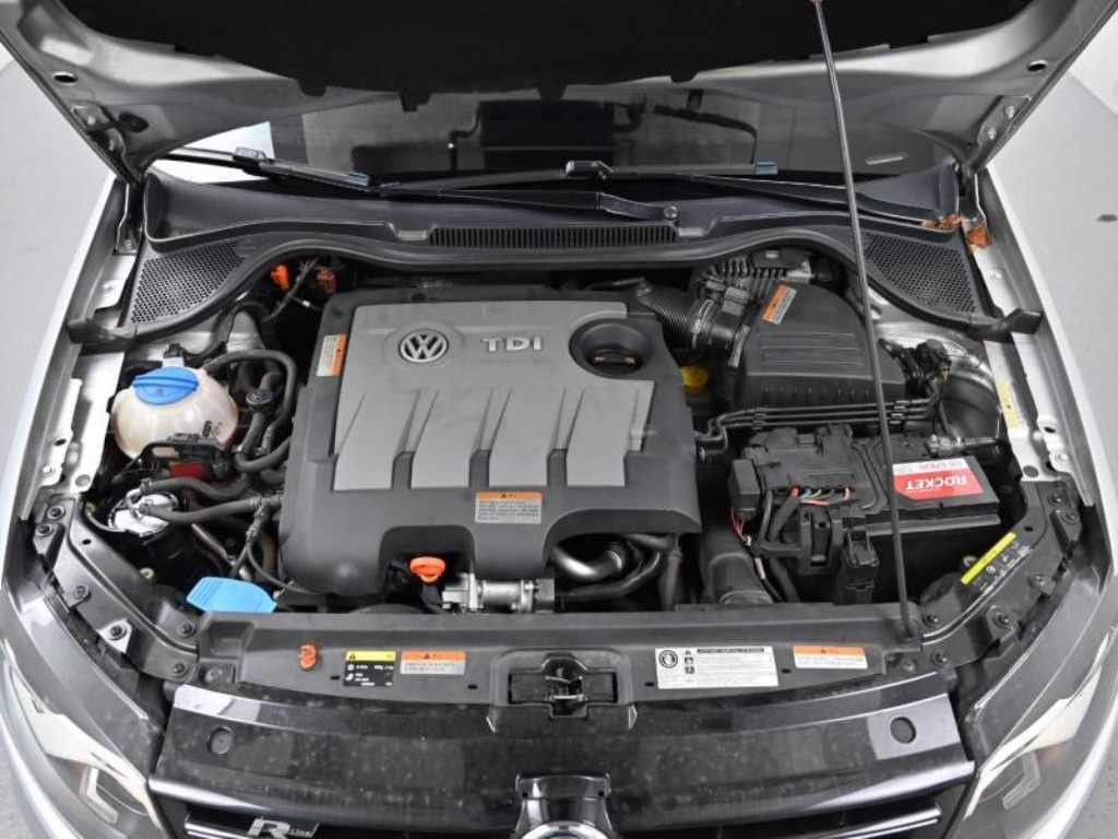 폭스바겐 폴로 1.6 TDI R-LINE 이미지 7