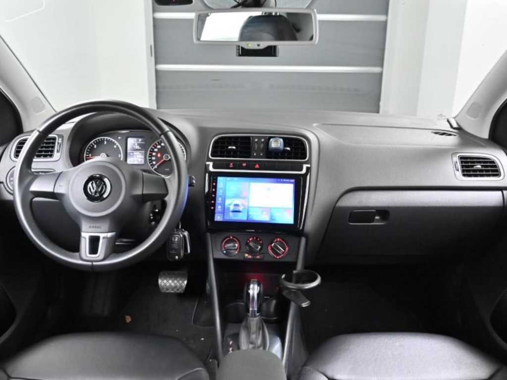 폭스바겐 폴로 1.6 TDI R-LINE 이미지 8