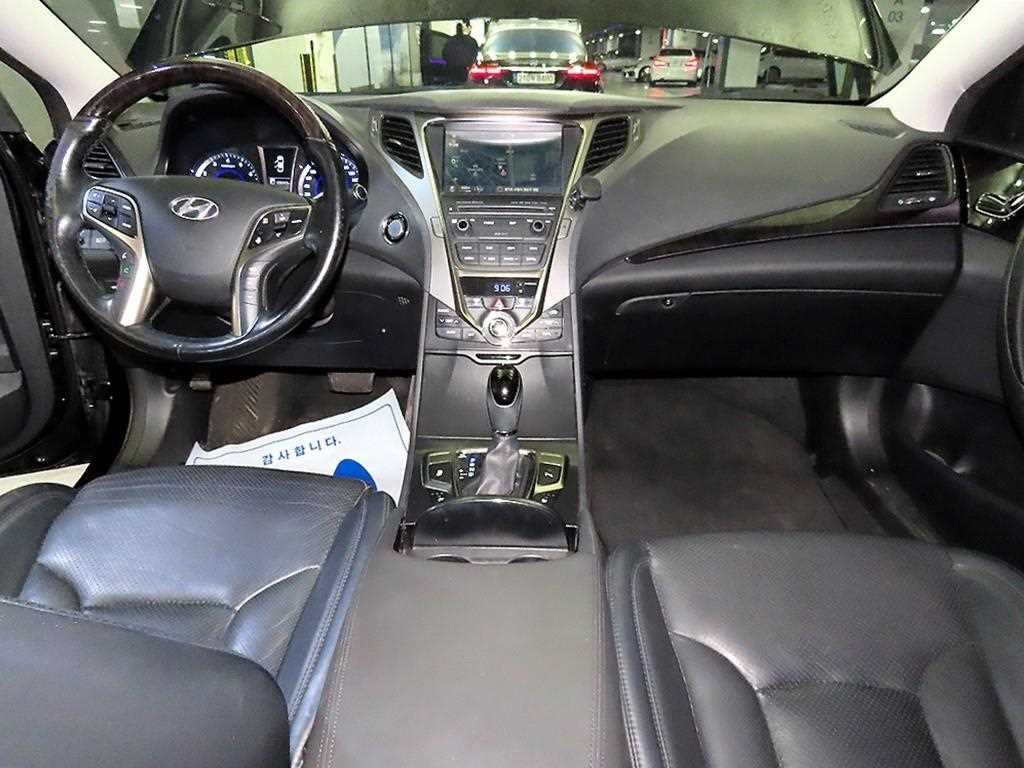 현대 그랜저 그랜저 HG HG300 PREMIUM 이미지 10
