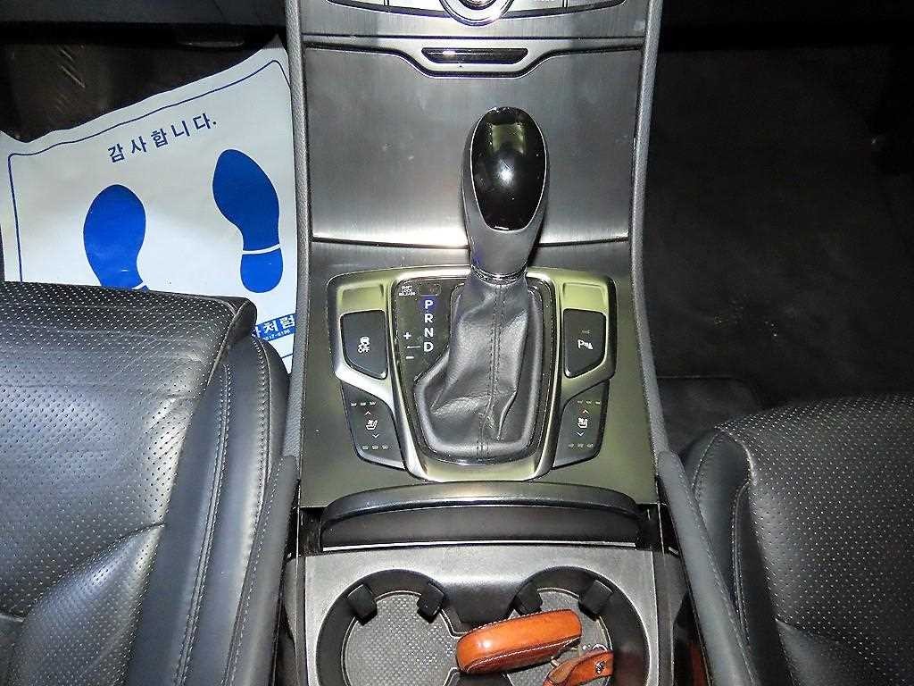 현대 그랜저 그랜저 HG HG300 PREMIUM 이미지 12