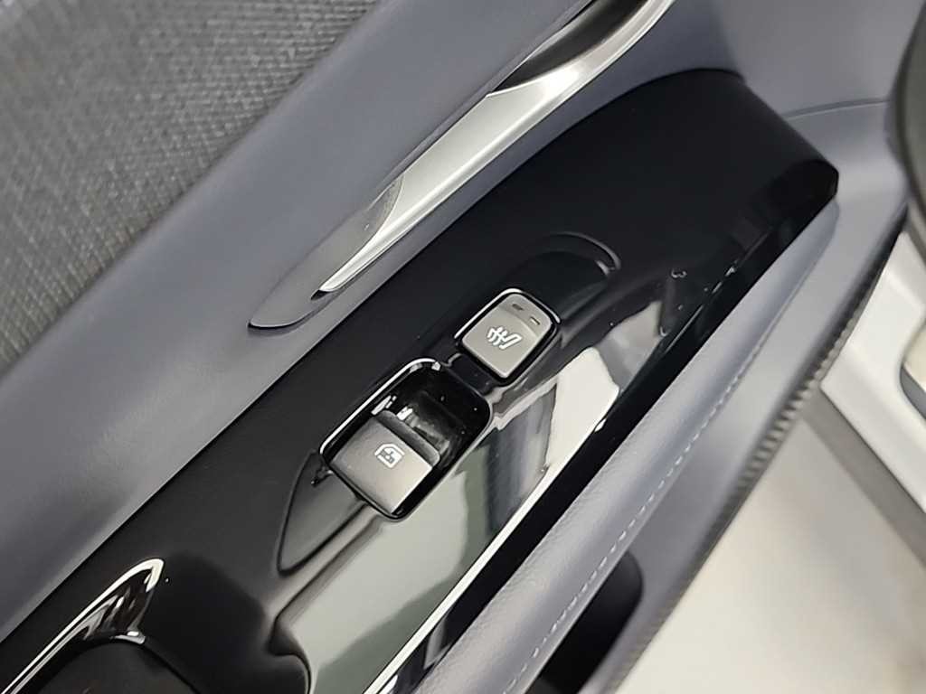 현대 투싼 투싼 (NX4) 디젤 2.0 2WD 인스퍼레이션 이미지 14