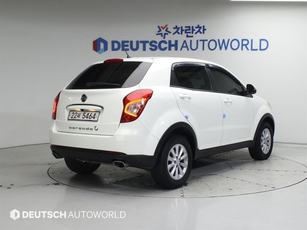 KG모빌리티(쌍용) 코란도 뉴코란도C 2WD 2.0 KX 이미지 2