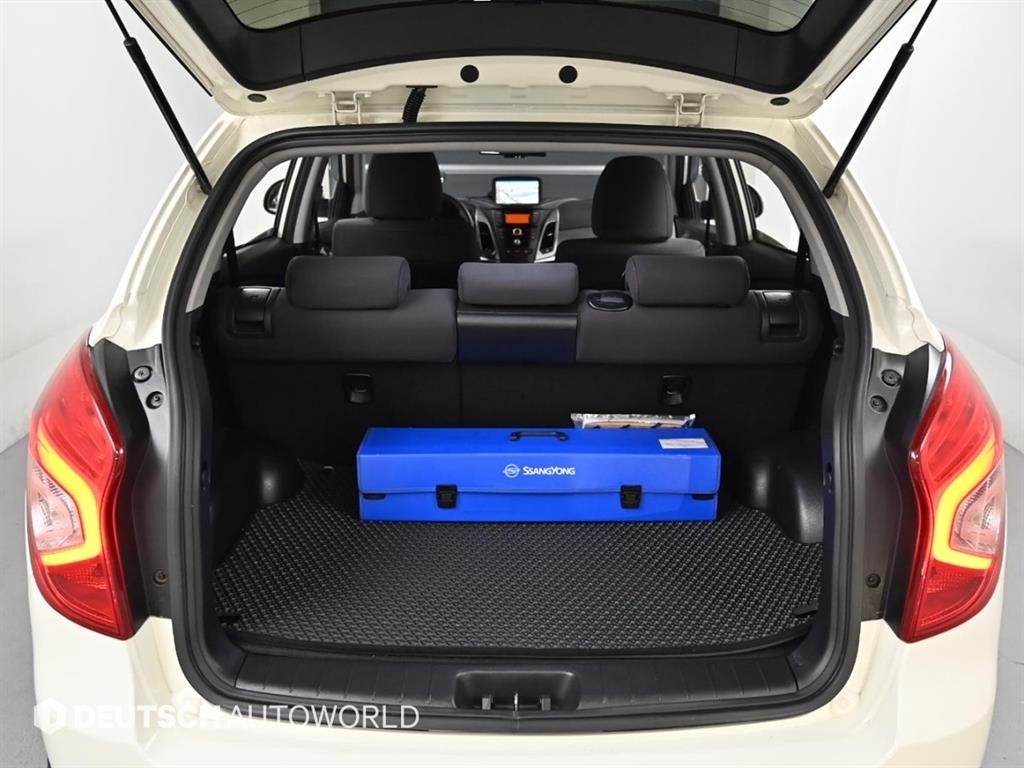 KG모빌리티(쌍용) 코란도 뉴코란도C 2WD 2.0 KX 이미지 20