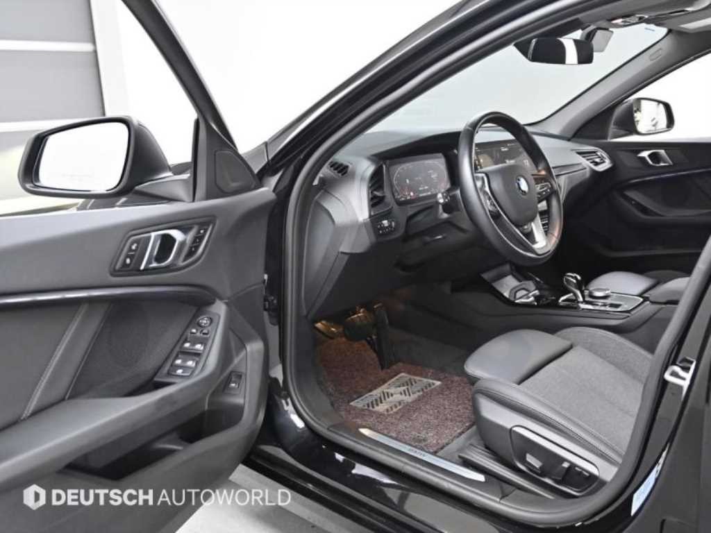 BMW 1시리즈 1시리즈 (F40) 120i M 스포츠 이미지 11