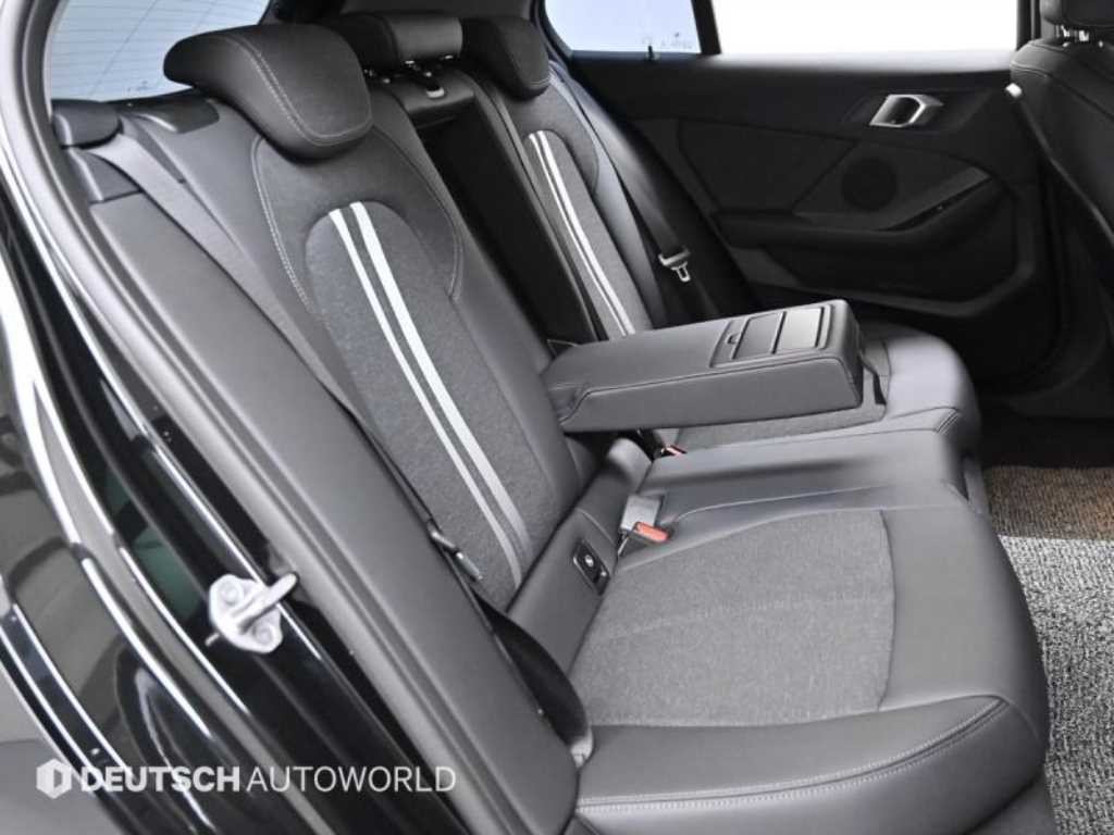 BMW 1시리즈 1시리즈 (F40) 120i M 스포츠 이미지 12