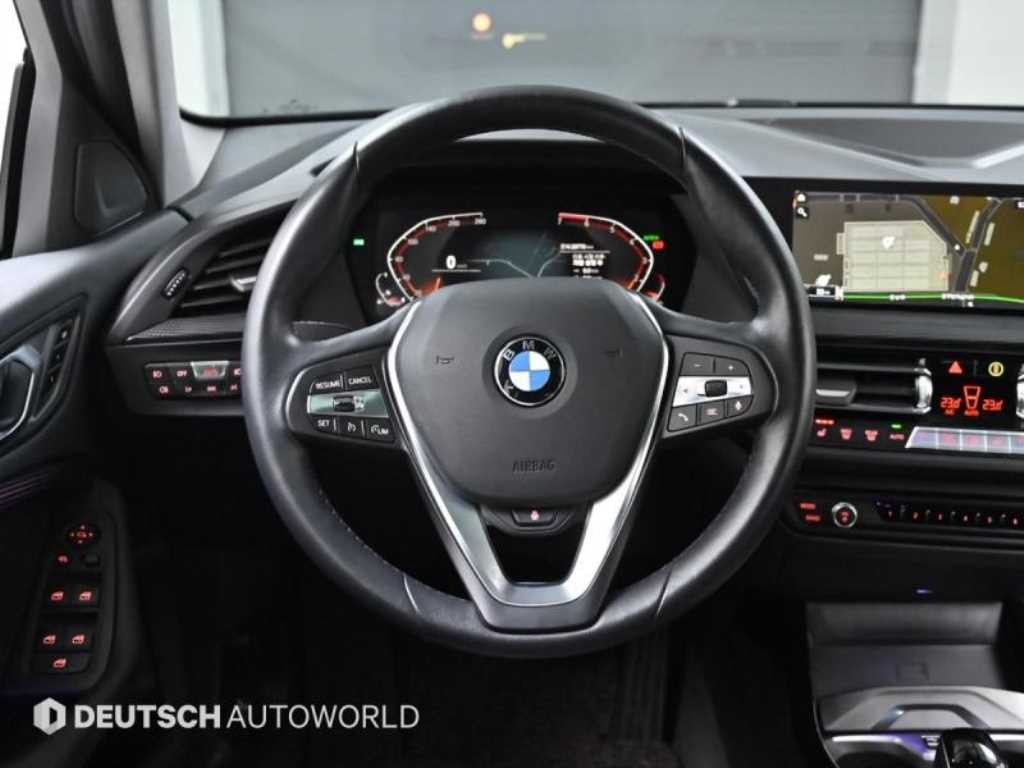 BMW 1시리즈 1시리즈 (F40) 120i M 스포츠 이미지 13