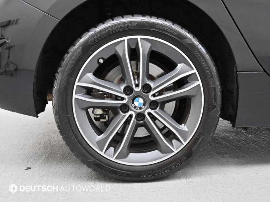 BMW 1시리즈 1시리즈 (F40) 120i M 스포츠 이미지 5