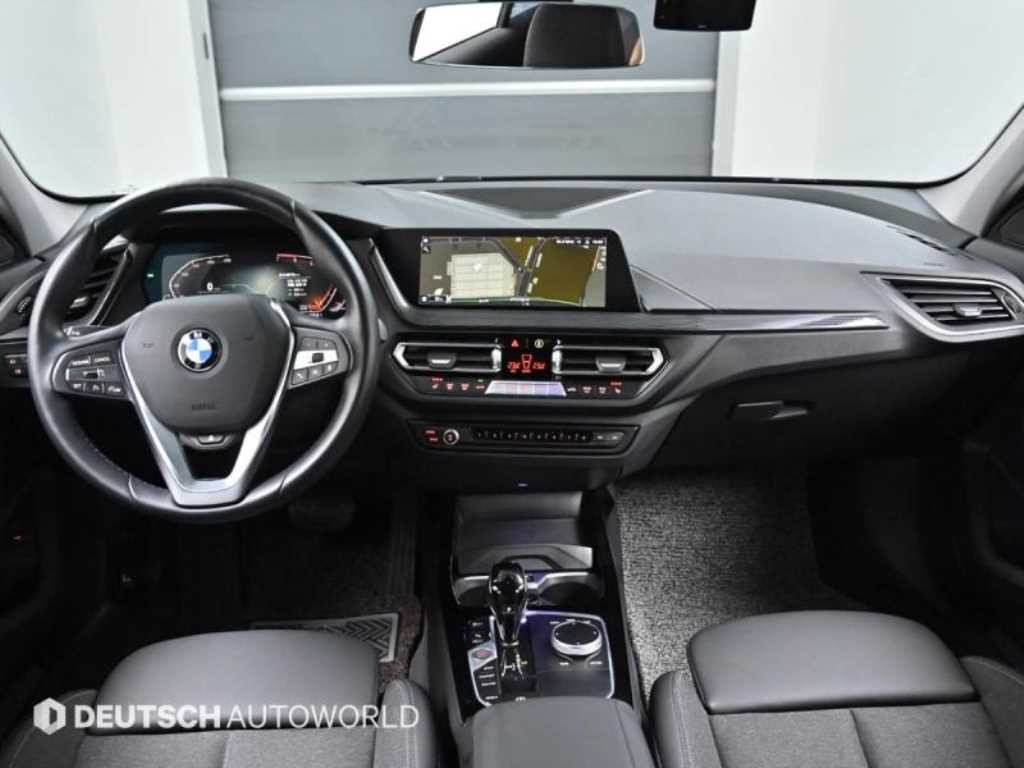 BMW 1시리즈 1시리즈 (F40) 120i M 스포츠 이미지 7