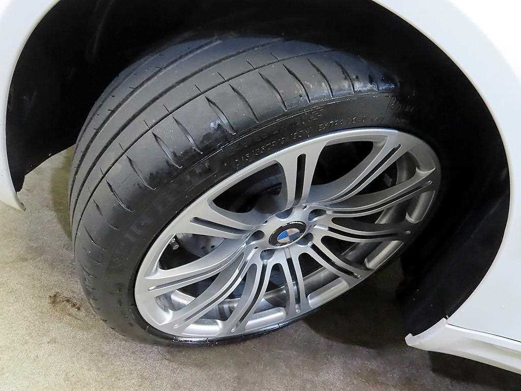 BMW 3시리즈 M3 (F80, E90) M3 컨버터블 이미지 20