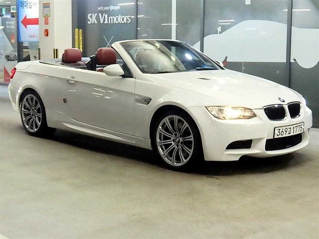 BMW 3시리즈 M3 (F80, E90) M3 컨버터블 이미지 6