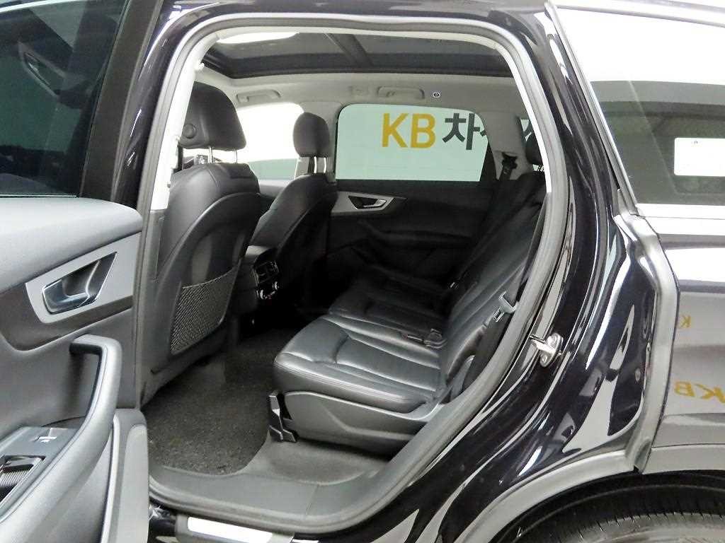 아우디 Q7 Q7 (4M) 45 TFSI 콰트로 이미지 13