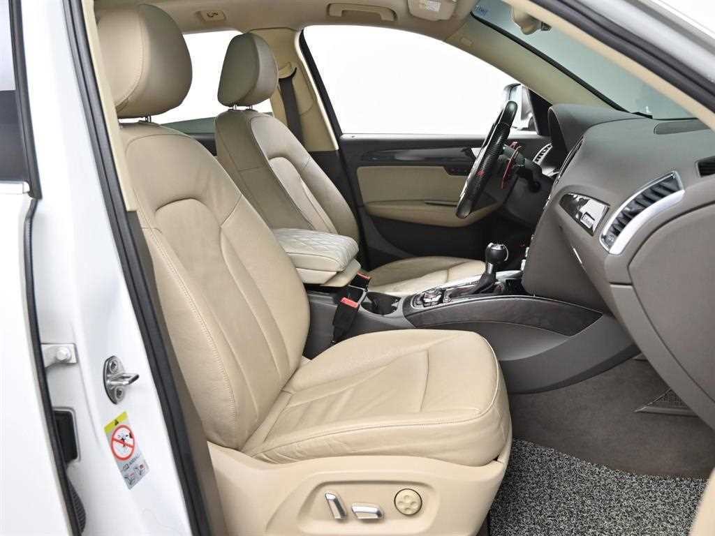 아우디 Q5 45 TDI 콰트로 이미지 12