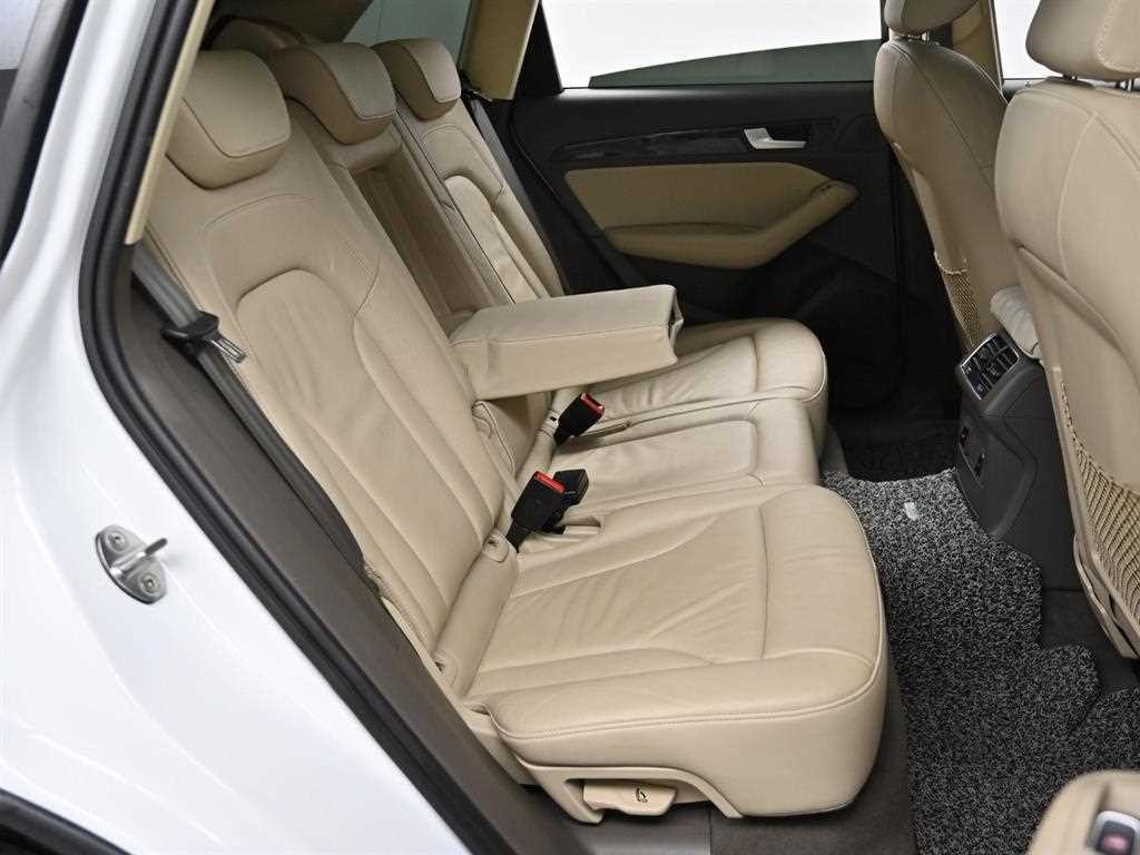아우디 Q5 45 TDI 콰트로 이미지 14