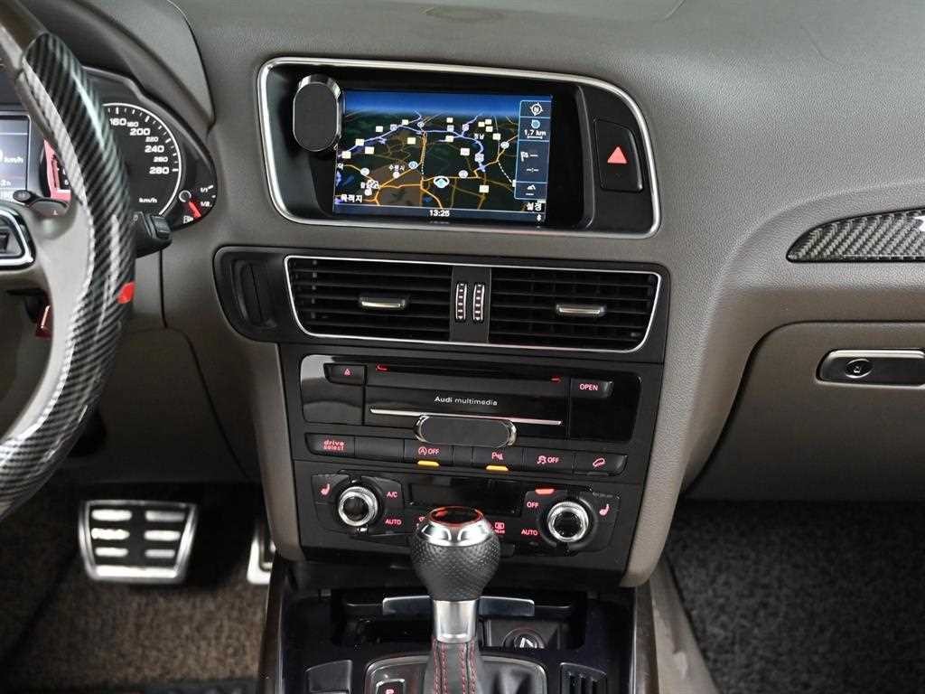 아우디 Q5 45 TDI 콰트로 이미지 16