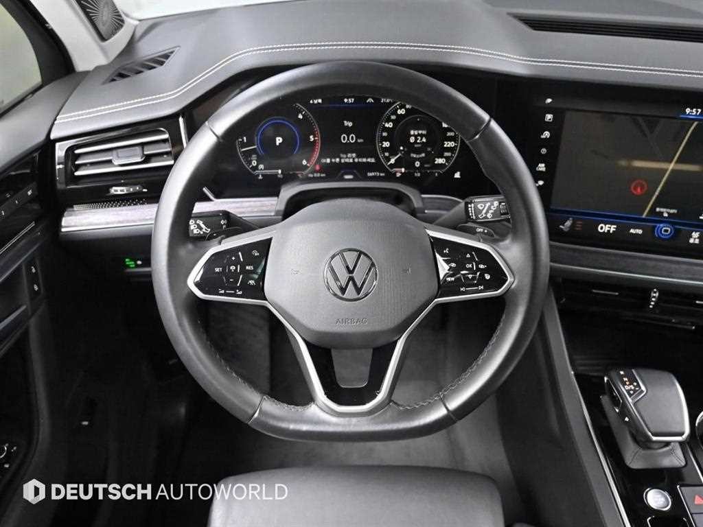 폭스바겐 투아렉 투아렉 3세대 3.0 TDI 프리미엄 이미지 13