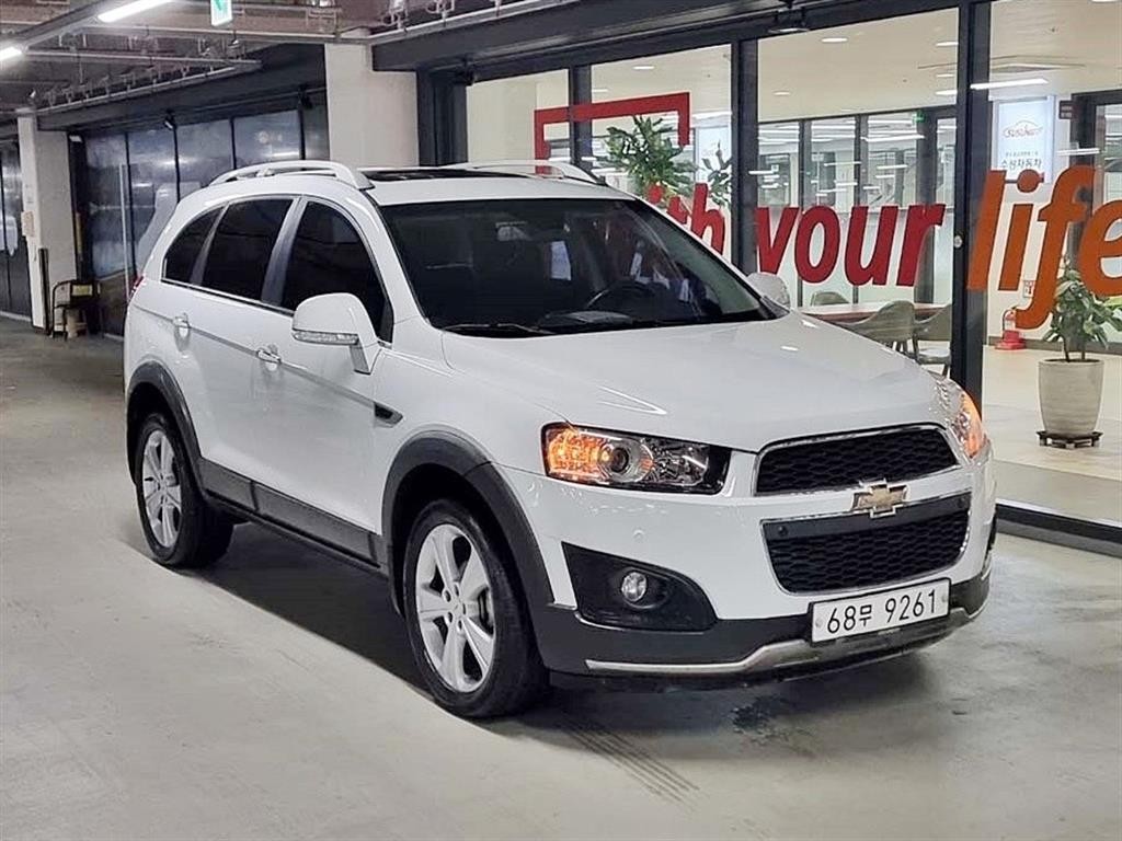 쉐보레 캡티바 2.2 2WD LT 7인 이미지 1