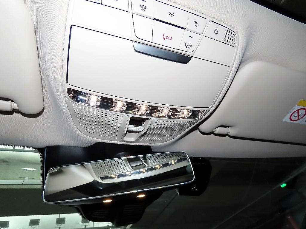 벤츠 CLS 클래스 CLS클래스 C257 CLS 450 4MATIC AMG Line 이미지 15