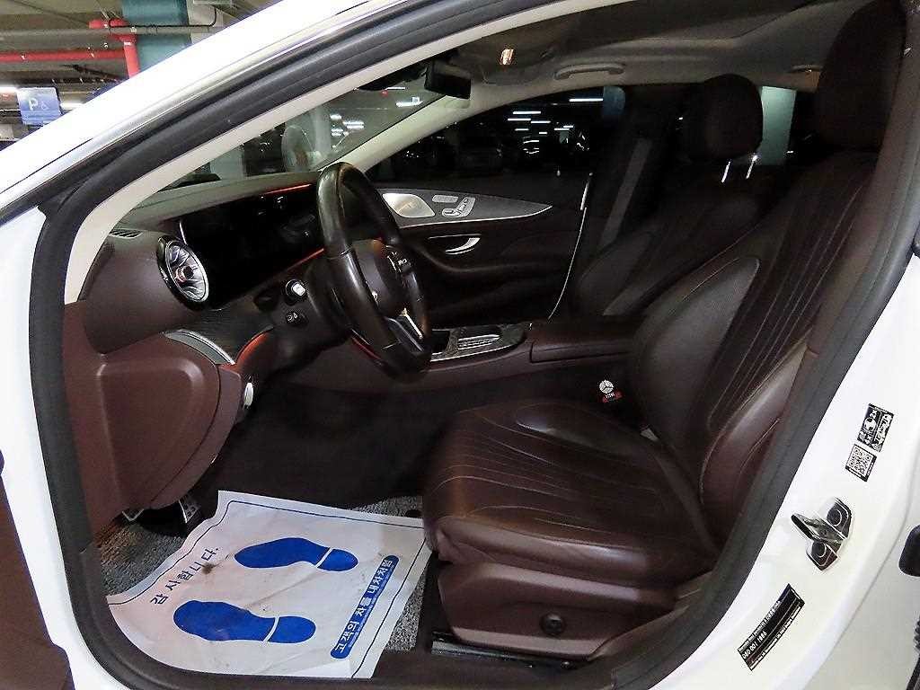 벤츠 CLS 클래스 CLS클래스 C257 CLS 450 4MATIC AMG Line 이미지 6