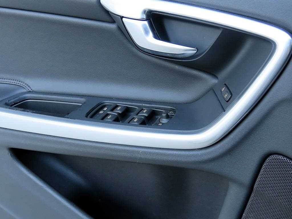 볼보 S60 뉴S60 D3 이미지 11