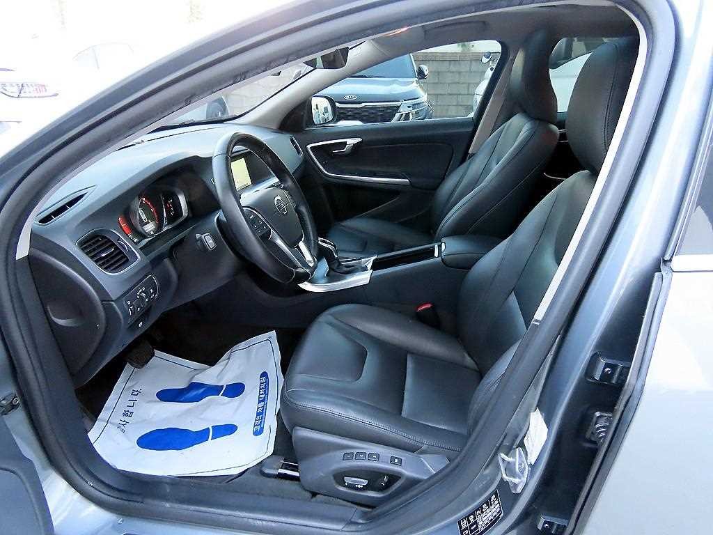 볼보 S60 뉴S60 D3 이미지 5