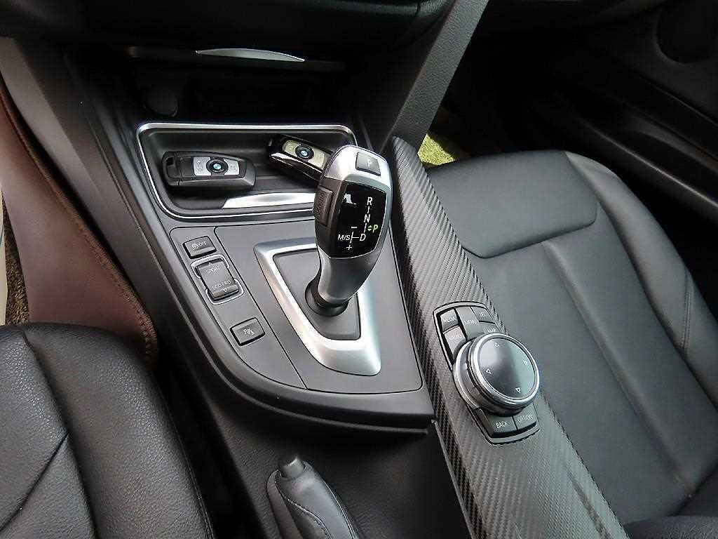BMW 그란투리스모 3시리즈 GT (F34) GT 320D xDrive 이미지 11