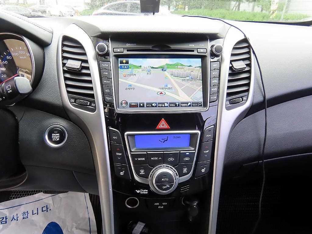 현대 i30 뉴 i30 1.6 GDI PYL 이미지 13