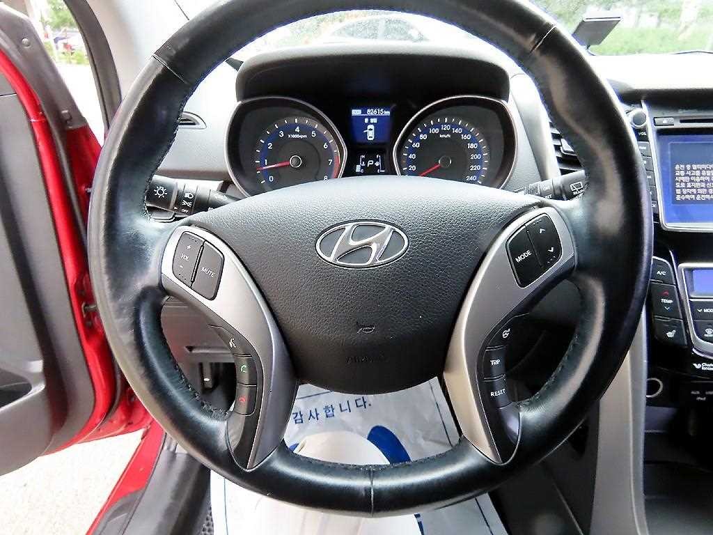 현대 i30 뉴 i30 1.6 GDI PYL 이미지 8