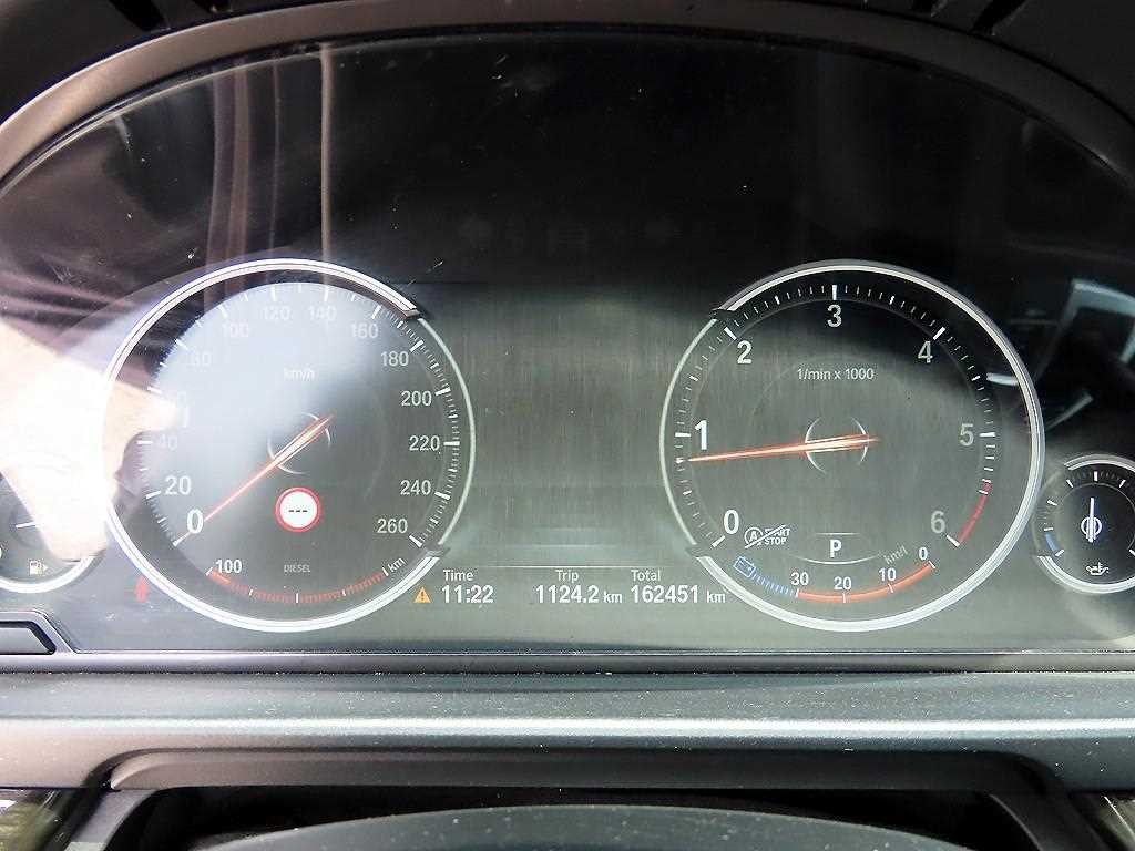 BMW 5시리즈 5시리즈 (F10) 520d xDrive 럭셔리 이미지 9