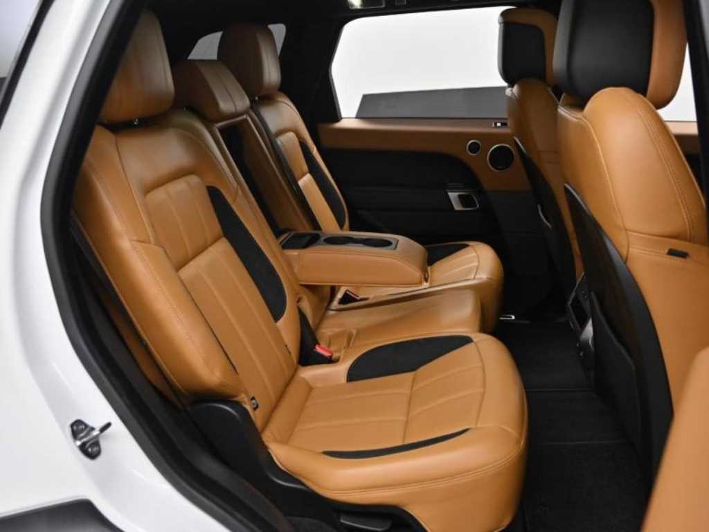 랜드로버 레인지로버 스포츠 레인지로버 스포츠 2세대 3.0 SDV6 HSE 다이나믹 이미지 13
